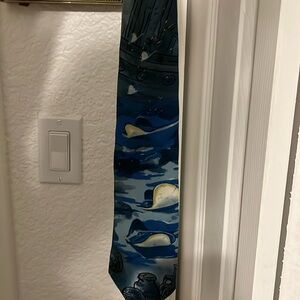 Hand painted 100% silk tie